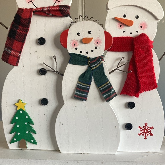 NWT- Precious Wooden Snowman ⛄️ Family Decoration Sign - Picture 8 of 17